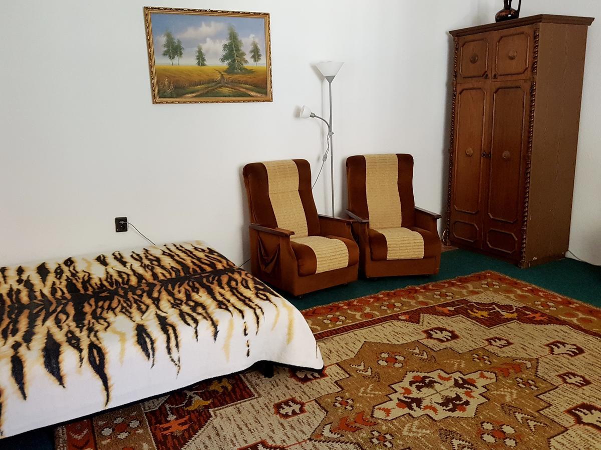 Kuti Vendeghaz Ξενοδοχείο Bakonykuti Εξωτερικό φωτογραφία
